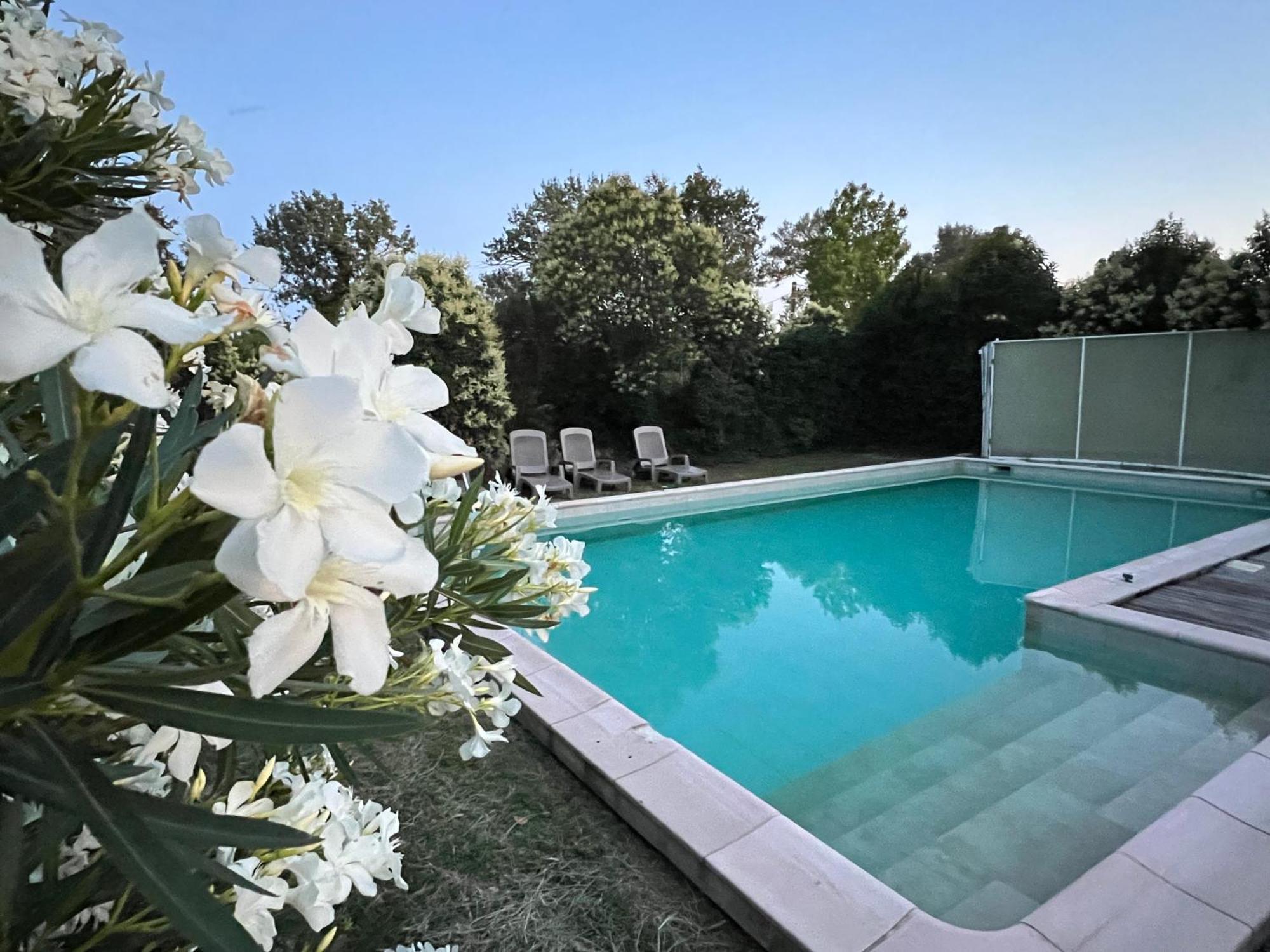 Mas De L'Estiou Apartment Monteux Ngoại thất bức ảnh